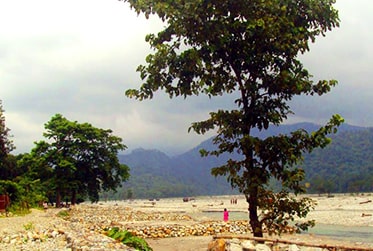 Raja Vat Khawa is a 2hr 30 min Journey